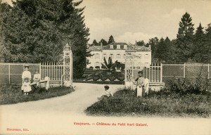 Le château du Vert-Galant, où vit et travaille la famille Périnet, vers 1905.